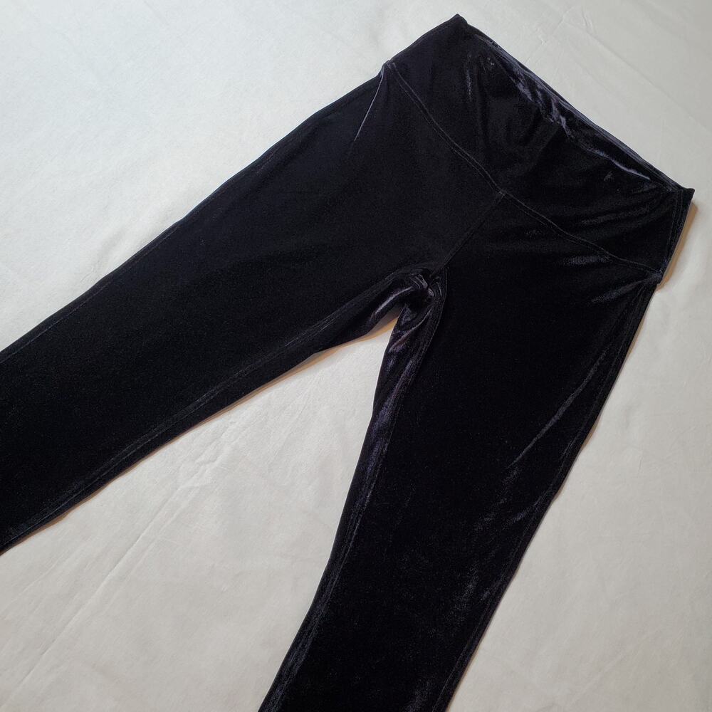 Lululemon Women's Size 12 Wunder Lounge High-Rise Tight 28" Velvet Black W5CCJS